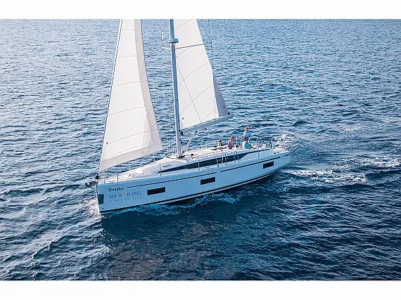 Bavaria C42