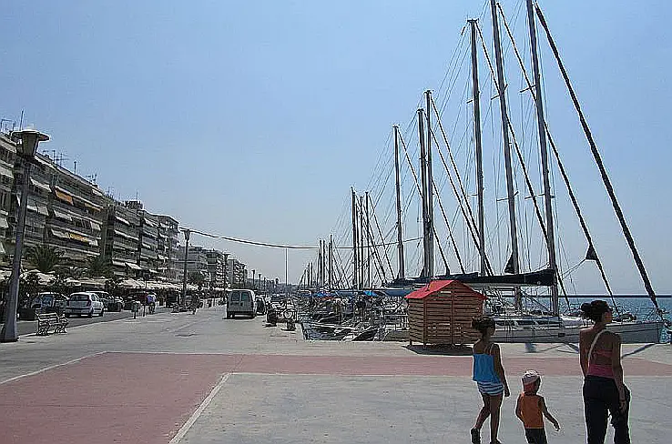 Volos, Port Volos  © konstantinos kolimpa CC BY 3.0
