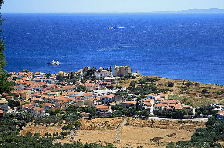 Yachtcharter Samos © by Pe-sa  CC BY-SA 3.0 