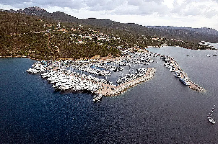 Yachtcharter Portisco, Marina di Portisco ©marinadiportisco.it