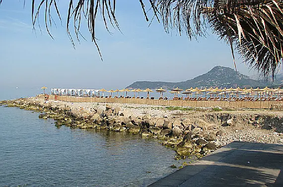  ©Zlatomir Bacic CC BY-SA 3.0